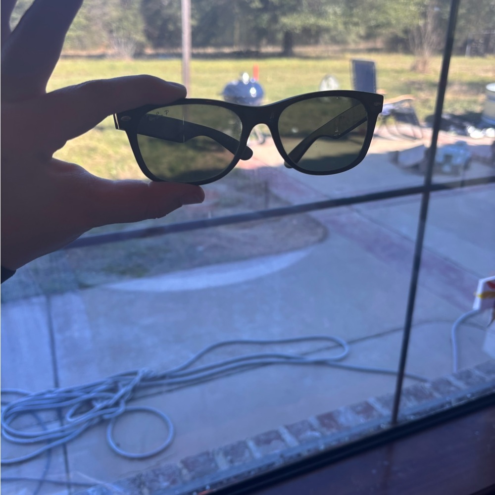 Ray-Ban Classic Black Sunglasses